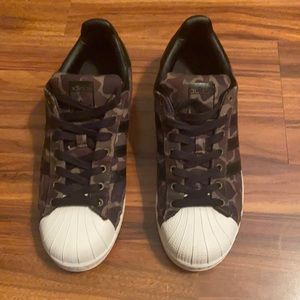 Adidas men’s size 10